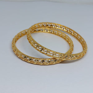 Hs 4908 Gold look bangles pair