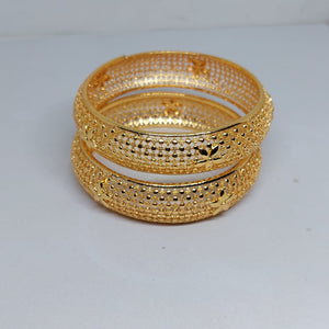 Hs 4905 Gold look bangles pair