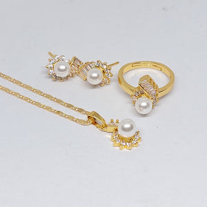 Hb 5496 Gold Look Pednant Set with ring