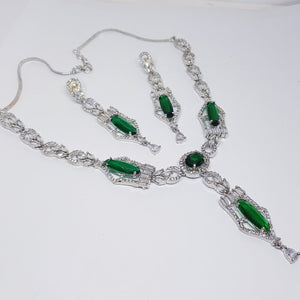 Hnk 7148 Silver plated Zirconia Necklace set (Emerald)