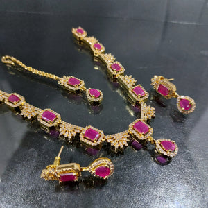 Hnk 7250 Gold plated Necklace set