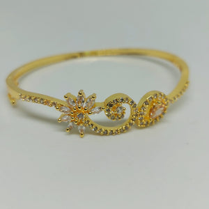 Hb 871 Gold plated openable Bracelet